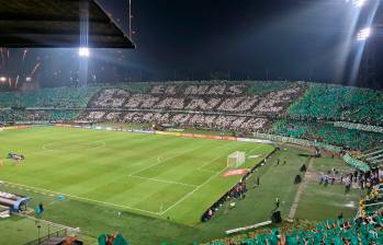 Los hinchas de Atlético Nacional, por lo general, suelen acompañar de manera masiva a su equipo, sobre todo cuando juega finales. Foto: Juan Antonio Sánchez