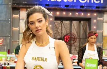 La finalista de MasterChef Celebrity 2023 compartió una imagen desde una clínica, donde permanece estable y bajo observación. FOTO Instagram @danielatapiaoficial