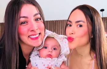 Daneidy Barrera junto a su pareja, Karol Samantha, y su pequeña hija, Samara. FOTO: Tomada de Instagram @karol_samantaoficial