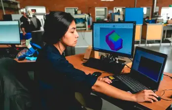 Más de 318 programas en distintos niveles están disponibles en la nueva convocatoria del Sena, dirigida a quienes buscan fortalecer su perfil profesional. FOTO: CORTESÍA