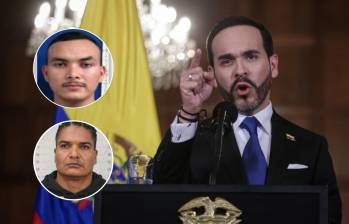 Alias Allende (arriba), cabecilla de la Coordinadora Nacional Ejército Bolivariano, es requerido por una corte de Texas por delitos relacionados con narcotráfico. Foto: Colprensa