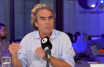 En entrevista con EL COLOMBIANO, Sergio Fajardo, asegura que el gobierno del 2026 va a ser el más difícil de la historia colombiana reciente. Foto: EL COLOMBIANO