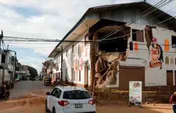 Algunas casas afectadas dejó este sismo. FOTO AFP