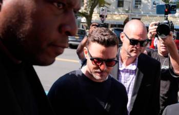 Justin Timberlake llegó a la corte en los Hamptons la madrugada del viernes, donde aceptó un acuerdo de culpabilidad que le permita esquivar los cargos por conducir ebrio en Long Island, Nueva York, Estados Unidos. Foto: GETTY