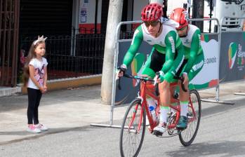 Luciana Osorio, en el podio del CRI femenino. FOTO cortesía juegos n.