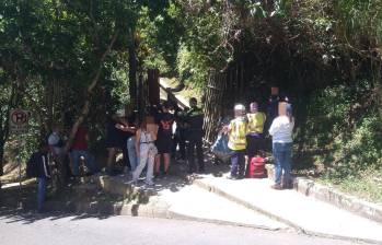 Las autoridades avanzan en las investigaciones de este hecho que dejó dos personas muertas dentro de un parque de Sabaneta. FOTO: GUILLERMO LEÓN OSPINA MUÑOZ