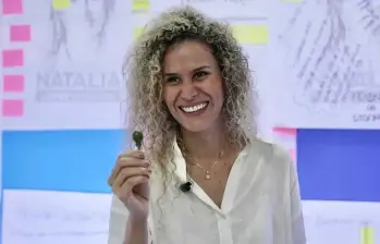 Natalia López fue candidata al Congreso por el partido Creemos y tiene experiencia en la cartera de Trabajo en su departamento natal, Córdoba. Foto: Redes sociales