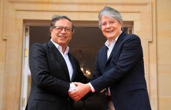 Gustavo Petro, presidente de Colombia (izq.) se reunió el fin de semana con el presidente de Ecuador, Guillermo Lasso. FOTO cortesía