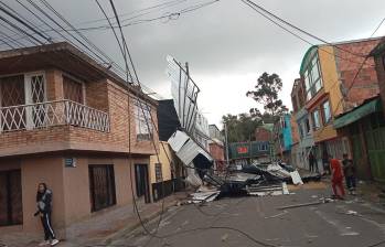Más de 30 municipios de Cundinamarca reportaron emergencias por lluvias, inundaciones y vendavales. FOTO: Tomada de X: @JorgeEmilioRey 