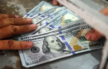 El dinero enviado desde Estados Unidos a Colombia representa el 51 % de las remesas que ingresan al país. Foto: Getty Images
