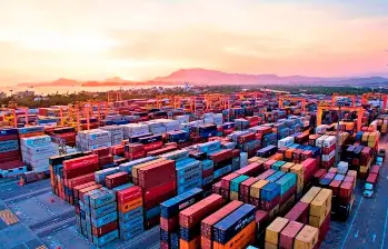 Las tensiones comerciales y el conflicto en Medio Oriente continúan entre las principales amenazas para la economía global. FOTO GETTY