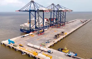 Gracias a su ubicación estratégica, Puerto Antioquia se está convirtiendo en una alternativa para movilizar carga desde y hacia mercados internacionales, facilitando las exportaciones y las importaciones para empresas de distintas regiones de Colombia. FOTO: CORTESÍA PUERTO ANTIOQUIA