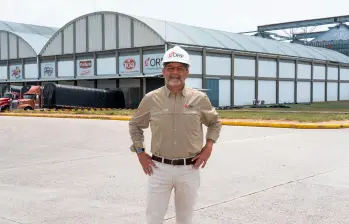 Jaime Alberto Rojas Díaz, gerente general de la Organización Roa Florhuila BIC, destacó el compromiso de la compañía con las comunidades afectadas. FOTO cortesía Organización Roa Florhuila