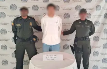Este es el agresor sexual capturado en flagrancia en el bus intermunicipal entre Santa Fe y Venecia. FOTO: CORTESÍA