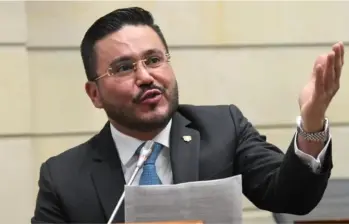 En una votación con el Congreso en pleno, es decir, con la participación de senadores y representantes (en total 286 congresistas), se escogió al nuevo contralor. Foto: Senado