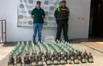 Más de 3.000 botellas de licor de contrabando y adulterado han salido de circulación este año. FOTO: Cortesía