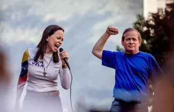 Machado, que permanece en la clandestinidad tras el asedio del régimen, también dijo que “los van a sacar” y que “no es en vano” todas las situaciones han padecido como opositores. Foto: Redes María Corina Machado
