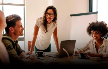 as empresas en Colombia están buscando con urgencia talento en áreas de ventas, servicio al cliente y administración, según Magneto Empleos. FOTO: GETTY