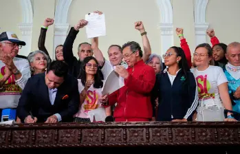 El presidente Petro aseguró que volverá a radicar la consulta popular en el Senado. FOTO: Cortesía Presidencia