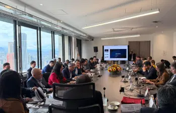 En Colombia cursa por estas semanas la concertación del salario mínimo para el 2026, y en el primer plazo fijado el pasado 15 dediciembre no hubo acuerdo ni consenso entre empresarios y sindicatos. FOTO: MinTrabajo.