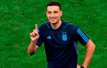 Scaloni le respondió prudentemente a James. FOTO GETTY