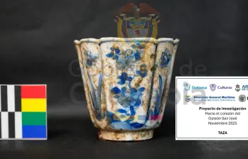 Esta taza fue una de las piezas rescatadas durante esta etapa del proceso del galeón San José. Foto: Ministerio de Cultura