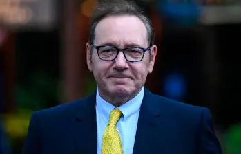 Luego de una carrera exitosa, que incluyó dos premios Oscar, Kevin Spacey cayó en desgracia luego de enfrentar acusaciones de abuso. Foto: Afp.