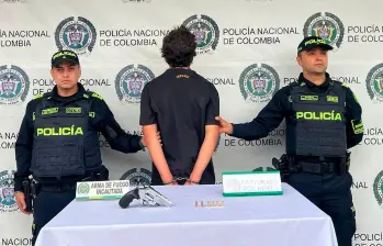 El sospechoso fue detenido tras se detectado en las cámaras de seguridad. FOTO: Cortesía Policía
