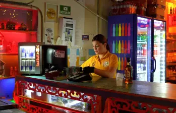 ”Pregunta por Ángela” es una estrategia creada para garantizar la seguridad de las mujeres en discotecas y entornos de fiesta. FOTO Cortesía Alcaldía de Medellín. 