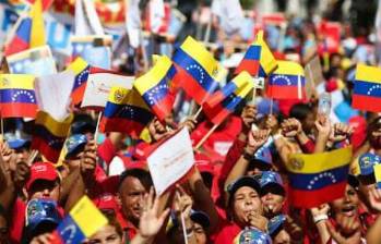 Miles de personas cercanas al chavismo marcharon en Caracas para pedir el fin de las sanciones económicas contra Venezuela. FOTO: Redes sociales. 