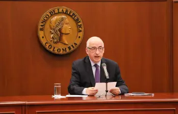 El detonante fue la decisión del ministro de Hacienda, Germán Ávila, de retirarse de la sesión de la Junta Directiva del Emisor. Foto: Cortesía