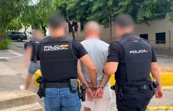Reclamado por Italia tras su cuarta fuga de prisión, la última de un penal de máxima seguridad en Milán, el “maestro de las fugas” fue arrestado en España con billetes falsos y una identidad que ocultaba antecedentes por armas.