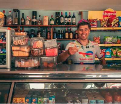 Peter Sagan y Sepp Kupps generan furor en su visita a Antioquia