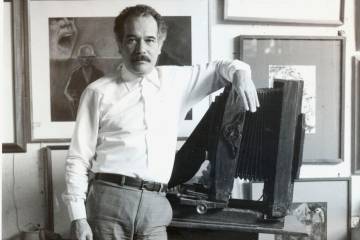 Manuel Mejía en su estudio de Medellín. Foto: archivo personal.