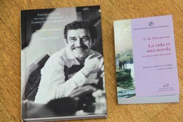 Los dos libros más recientes de Gustavo, Perspectives on the life and works of Gabriel García Márquez y La vida es una novela, de G. K. Chesterton, del que hizo la selección, la traducción y el prólogo.