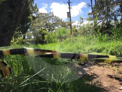 Cero y van 15: caminante halló cadáver embolsado al lado de una capilla en la vía Bello-San Félix