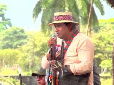 Nuevo ministro de Igualdad será Alfredo Acosta, líder de la guardia indígena: es bachiller y sin experiencia en lo público