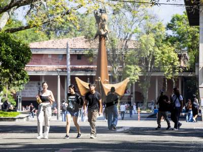 ¿Servirá? UdeA entregó Plan de Mejoramiento al MinEducación: 24 acciones para corregir crisis financiera