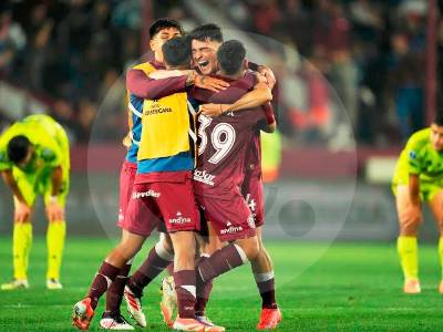 ¡Drama total! Lanús ganó su segunda Copa Sudamericana con su arquero como héroe