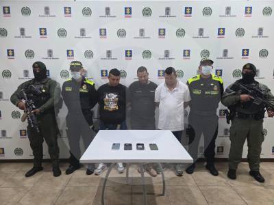En operativo de la Policía en Medellín capturan a alias Téllez, enlace entre el Eln y las Farc de alias Calarcá