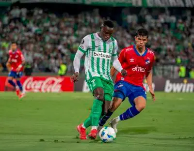 Imágenes de la primera fecha de la fase de grupos, en la que Nacional goleó 3-0 a su homónimo uruguayo en el Atanasio. FOTO JUAN ANTONIO SÁNCHEZ