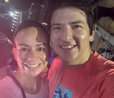 María Claudia Tarazona compartió esta imagen junto a Miguel Uribe en medio de su mensaje de gratitud y esperanza. Imagen tomada del Instagram personal de María Claudia Tarazona. 