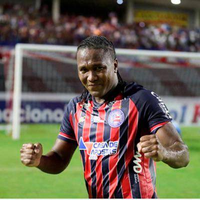 El experimentado delantero también sonó tiempo atrás para Atlético Nacional. FOTO: @hugol1120