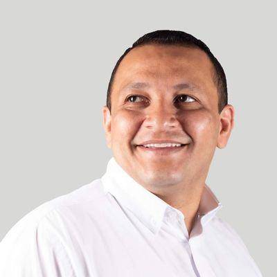 La demanda señala posible inhabilidad por ejercer autoridad en Cartago durante los 12 meses previos. FOTO: Redes sociales Juan David Piedrahíta