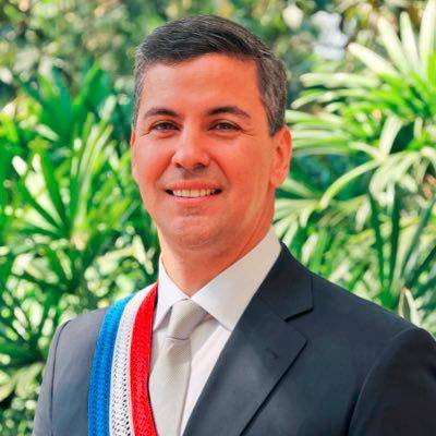 El derechista Santiago Peña, es el nuevo presidente de Paraguay. Foto: Tomada de Twitter @SantiPenap. 