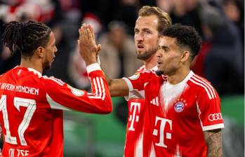 El tridente de moda en Europa: Olise, Díaz y Kane. Los tres estuvieron en la victoria sobre el Borussia Dortmund. FOTO @FCBayern