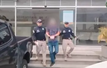 El ciudadano extranjero tenía circular roja y era requerido por las autoridades alemanas. FOTOS Cortesía Policía