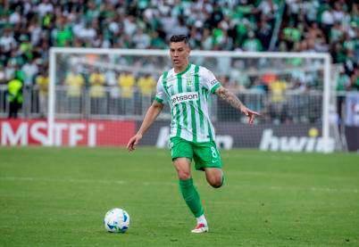 Matheus Uribe vive un renacer con mucho temple y corazón en Atlético Nacional 