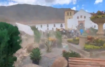 En el parque principal de Villa de Leyva se está celebrando el Festival Nacional del Árbol. FOTO: CAPTURA DE REDES SOCIALES