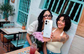 Las redes sociales cambiaron la manera de usar el celular y el OPPO Reno16 responde a las necesidades actuales. FOTO: Cortesía